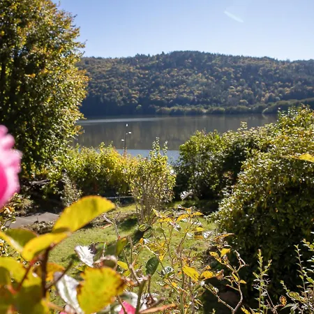 Feriehus Chambon-sur-lac, 4 Pieces, 6 Personnes - Fr-1-630-238 *