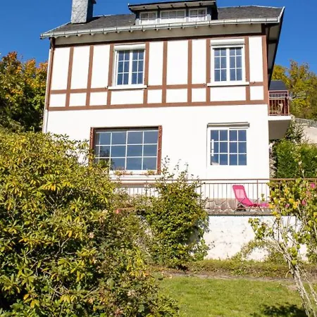 Chambon-sur-lac, 4 Pieces, 6 Personnes - Fr-1-630-238 Chambon-sur-Lac